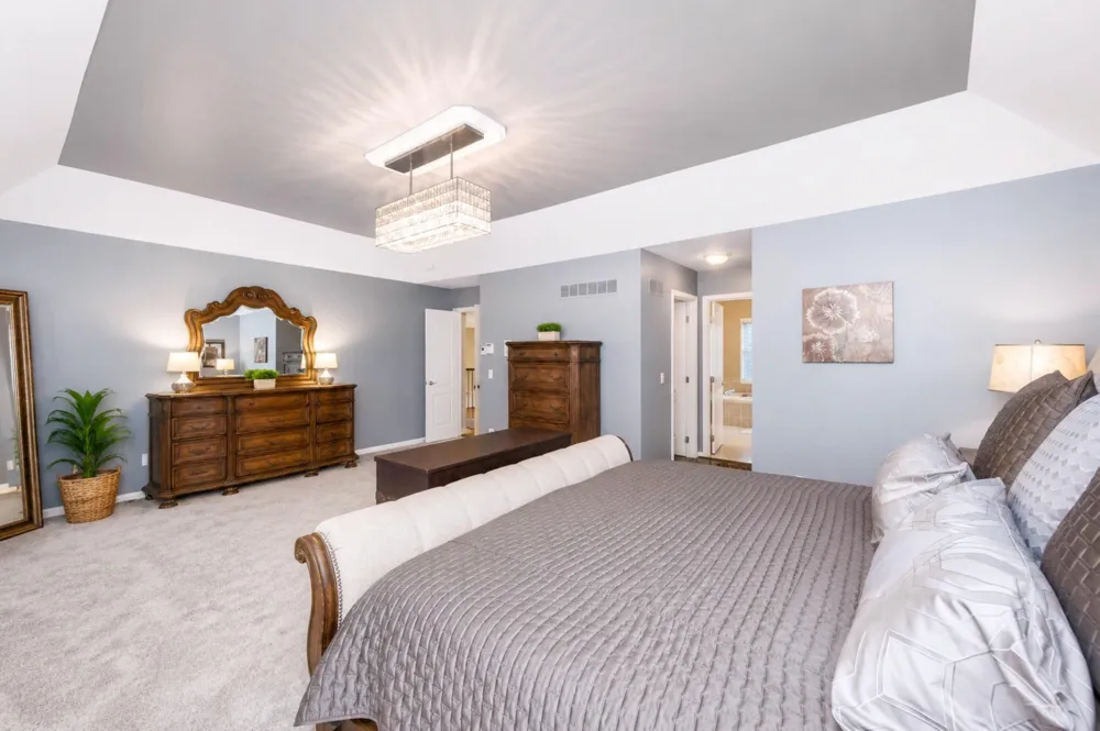 2280 Ivy Hill Drive Commerce Charter Township, MI 48382
