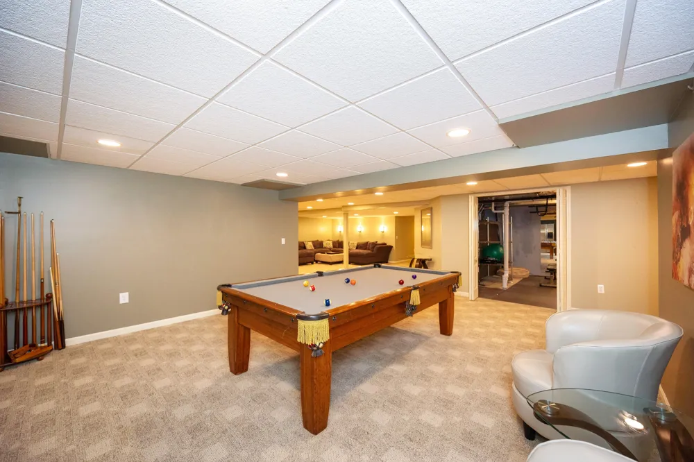 2280 Ivy Hill Drive Commerce Charter Township, MI 48382