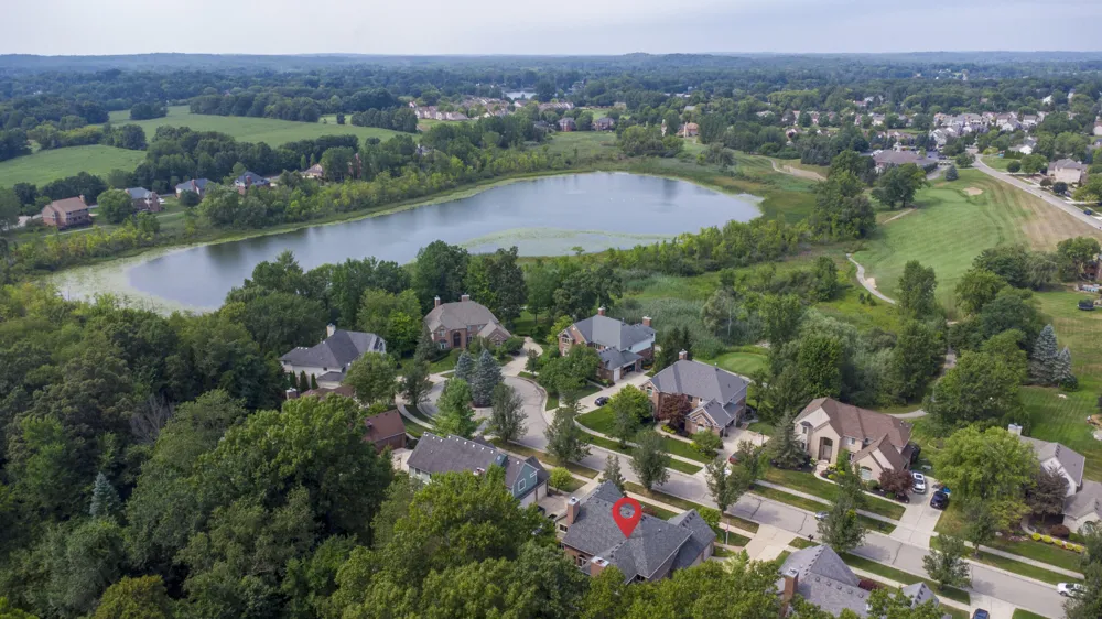 2280 Ivy Hill Drive Commerce Charter Township, MI 48382