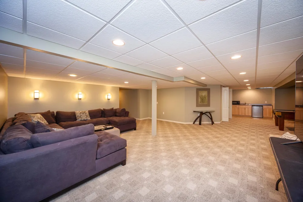 2280 Ivy Hill Drive Commerce Charter Township, MI 48382