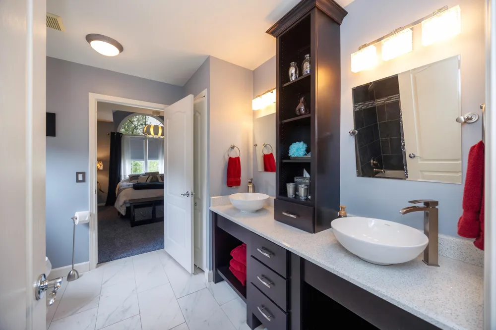 2280 Ivy Hill Drive Commerce Charter Township, MI 48382