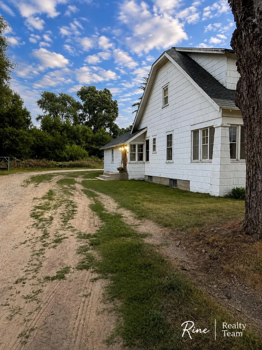 264 Cass Street Unknown, MI 49336