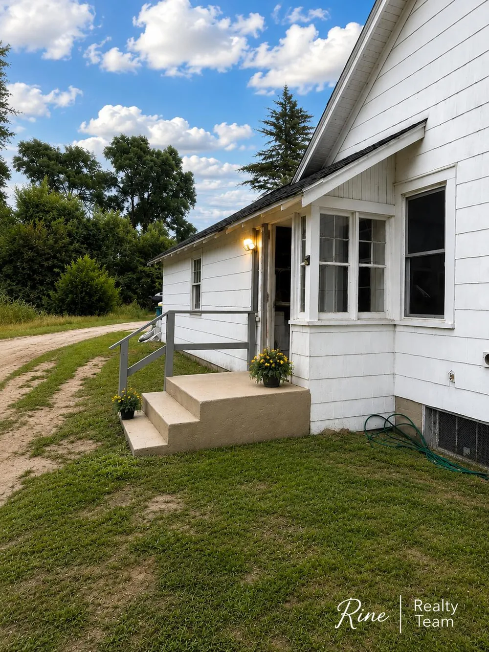 264 Cass Street Unknown, MI 49336