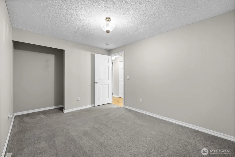 15205 103rd Avenue Ct E Puyallup, WA 98374