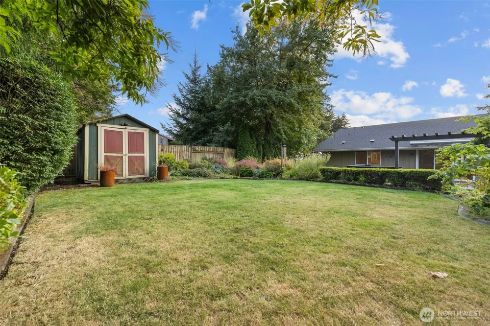 15205 103rd Avenue Ct E Puyallup, WA 98374