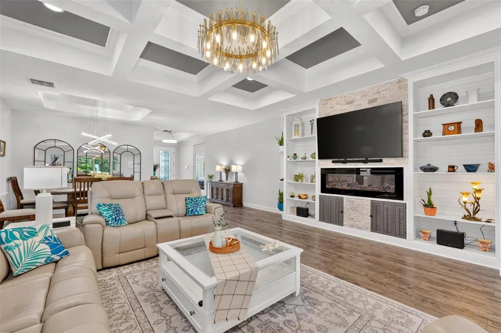 480 AVILA PLACE Howey In The Hills, FL 34737