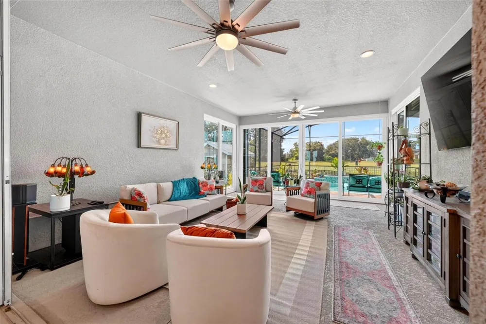 480 AVILA PLACE Howey In The Hills, FL 34737