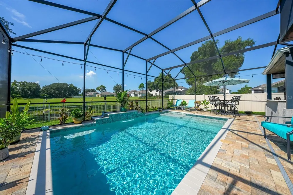 480 AVILA PLACE Howey In The Hills, FL 34737