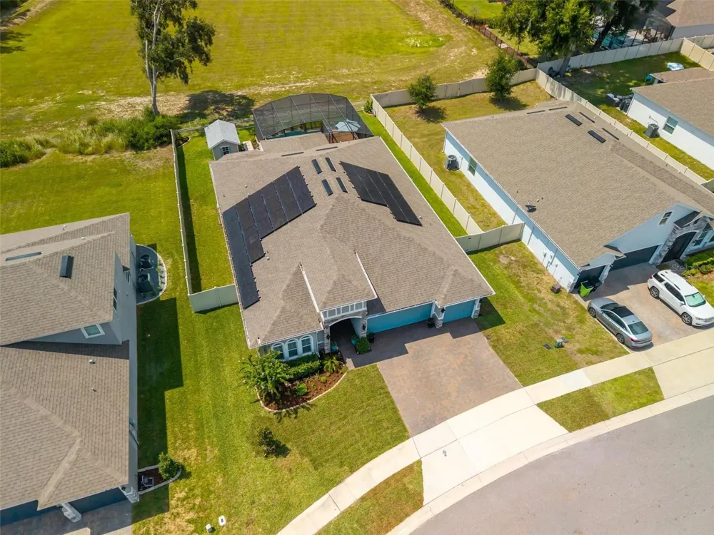 480 AVILA PLACE Howey In The Hills, FL 34737