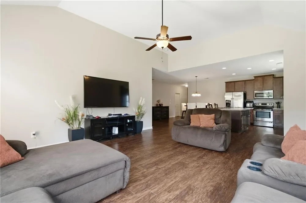 6311 Horizon Court Rex, GA 30273