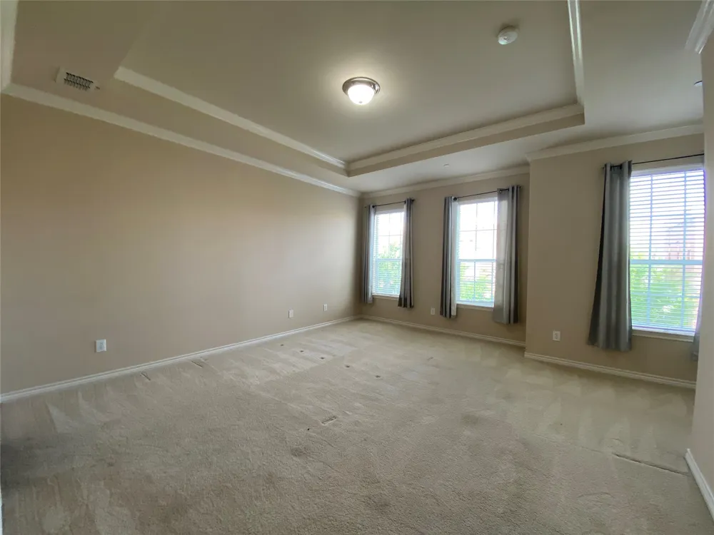 15831 Breedlove Place #118 Addison, TX 75001