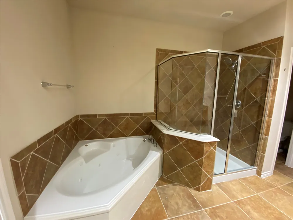 15831 Breedlove Place #118 Addison, TX 75001