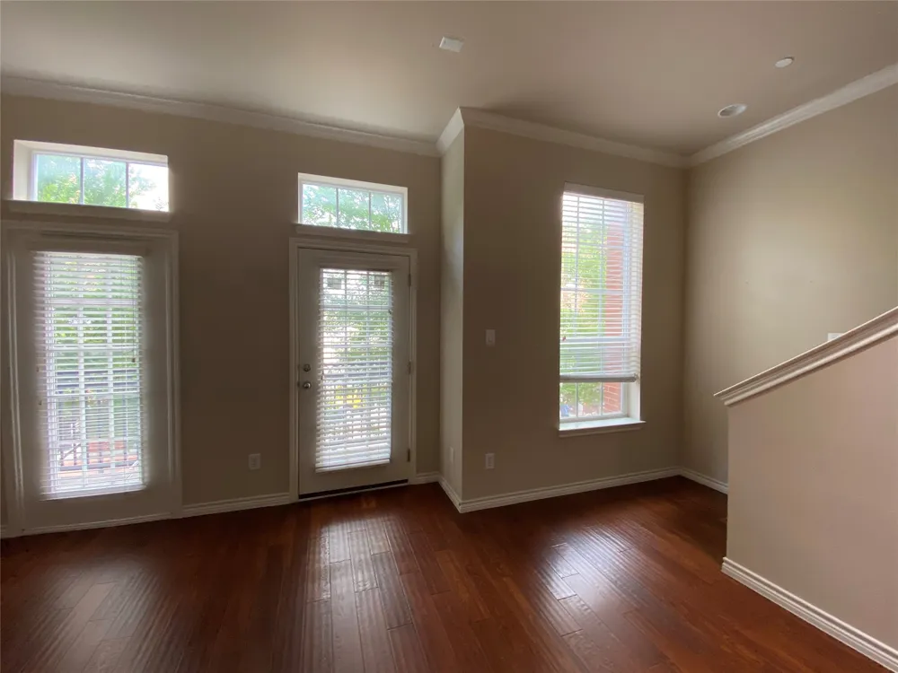 15831 Breedlove Place #118 Addison, TX 75001