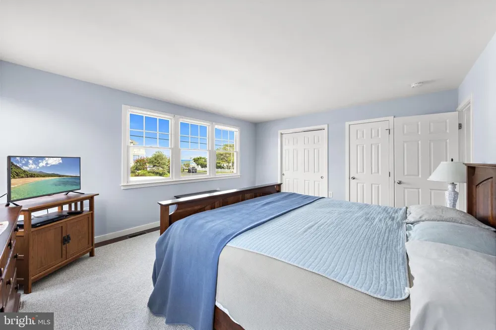 1201 WEST AVENUE Beach Haven, NJ 08008