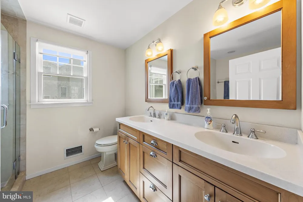 1201 WEST AVENUE Beach Haven, NJ 08008