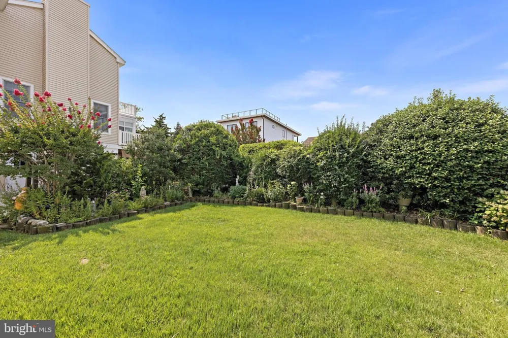 1201 WEST AVENUE Beach Haven, NJ 08008