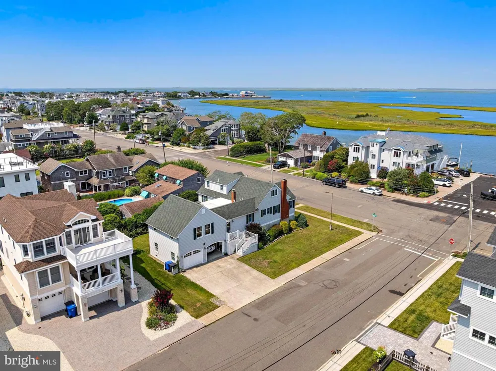1201 WEST AVENUE Beach Haven, NJ 08008