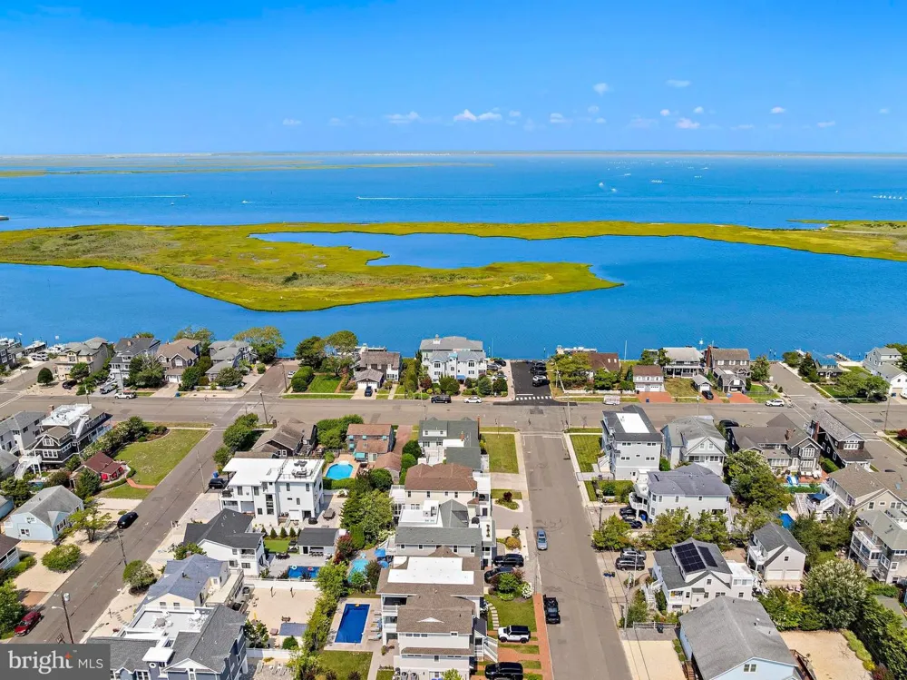 1201 WEST AVENUE Beach Haven, NJ 08008