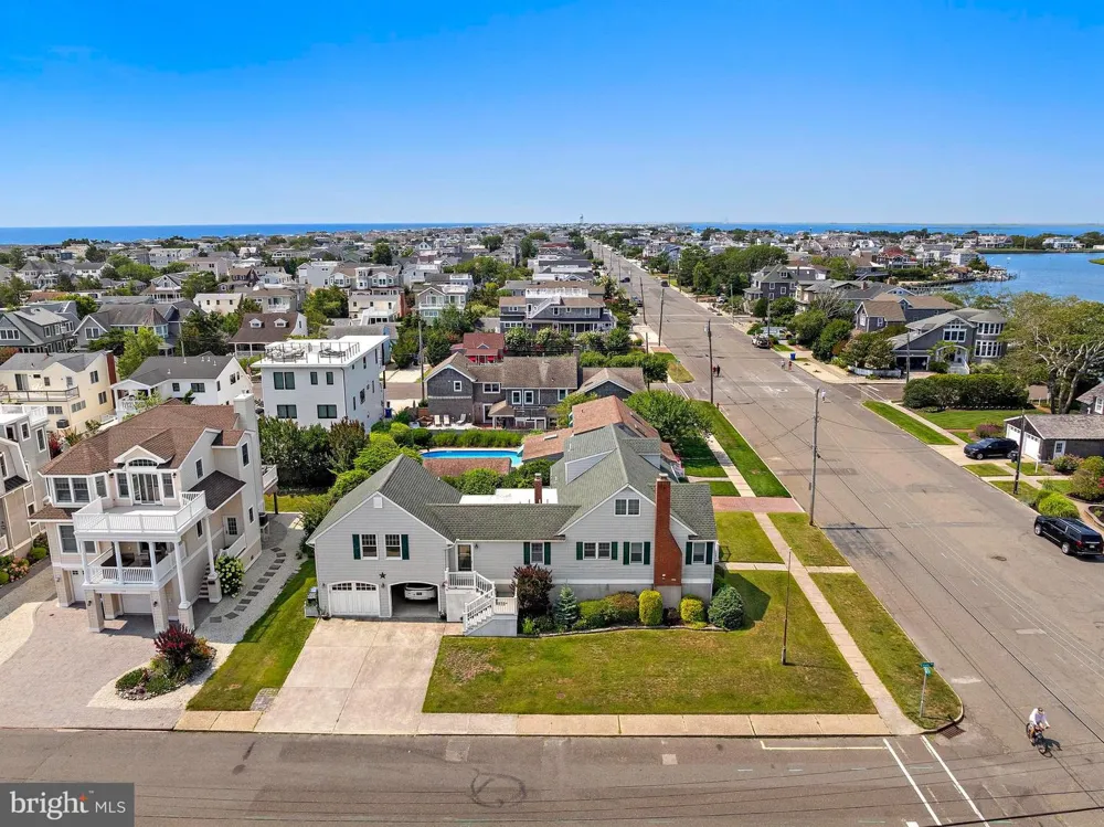 1201 WEST AVENUE Beach Haven, NJ 08008