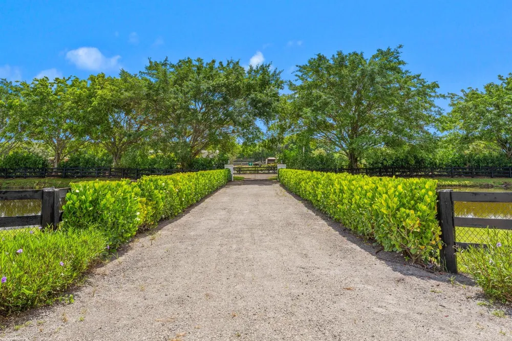 3382 Grand Prix Farms Drive Wellington, FL 33414