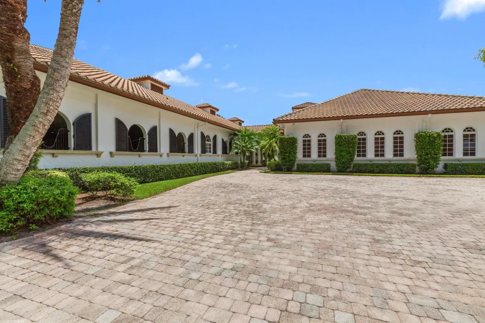 3382 Grand Prix Farms Drive Wellington, FL 33414