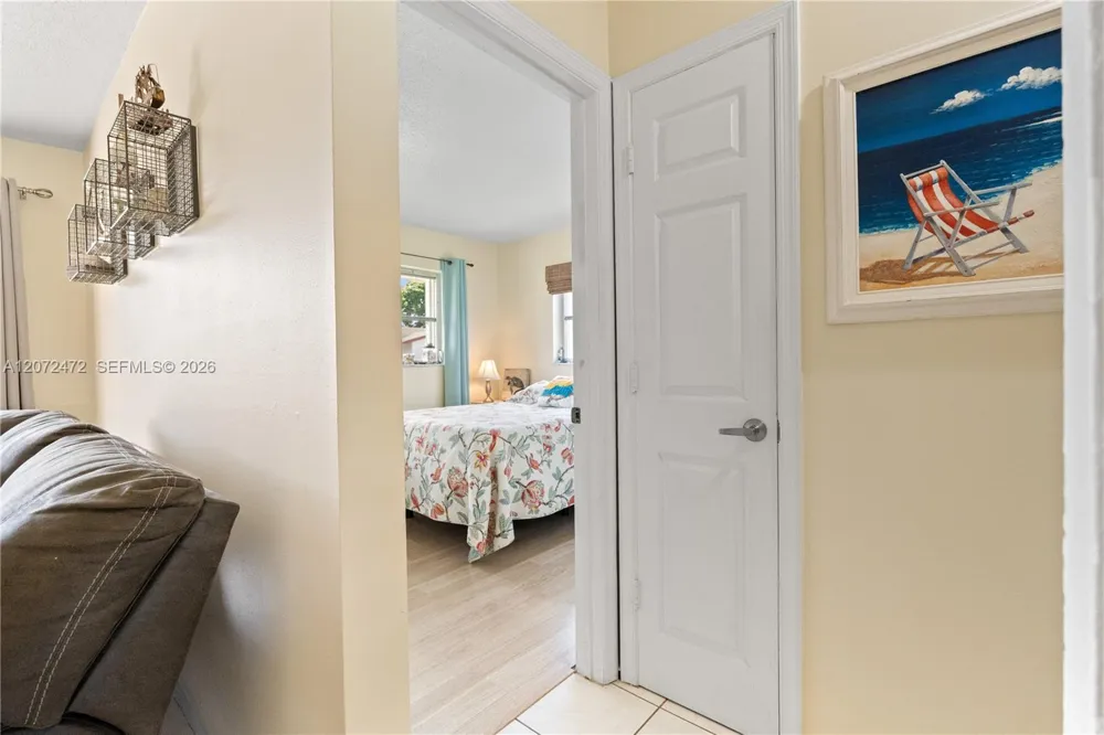 5713 NW 68th Ter Tamarac, FL 33321