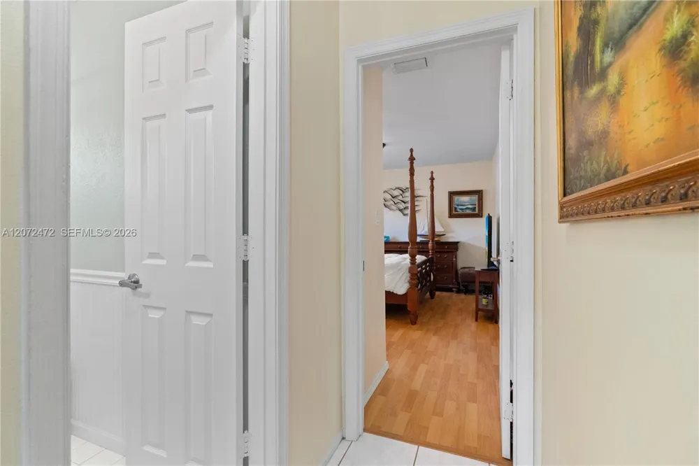 5713 NW 68th Ter Tamarac, FL 33321