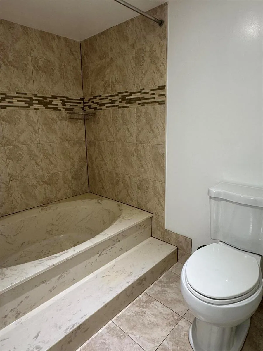 16171 Blatt Boulevard #202 Weston, FL 33326