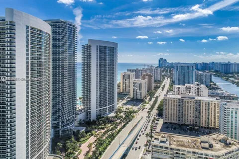 1830 S Ocean Dr #1907