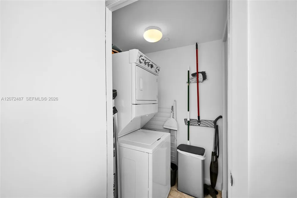 1830 S Ocean Dr #1907 Hallandale Beach, FL 33009