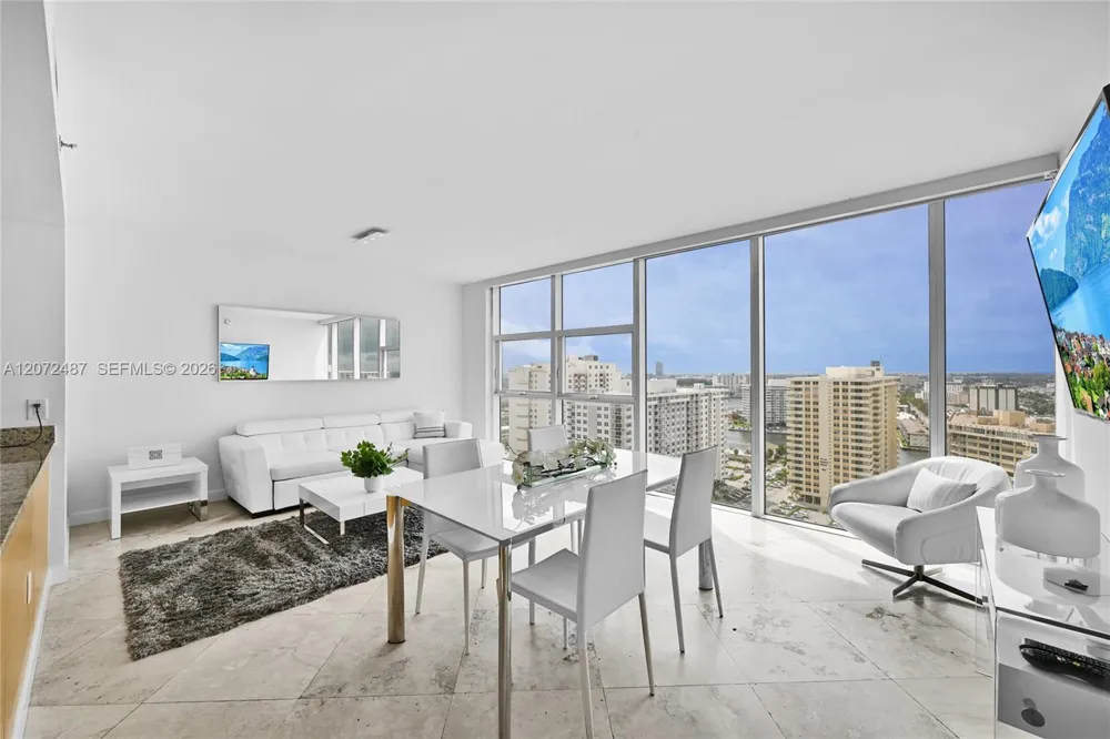 1830 S Ocean Dr #1907 Hallandale Beach, FL 33009