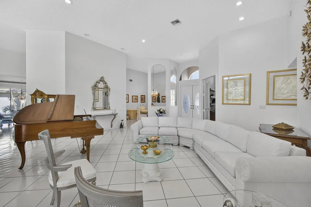 4912 Exeter Estate Lane Lake Worth, FL 33449