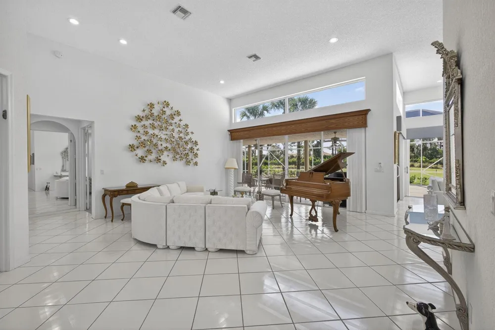 4912 Exeter Estate Lane Lake Worth, FL 33449