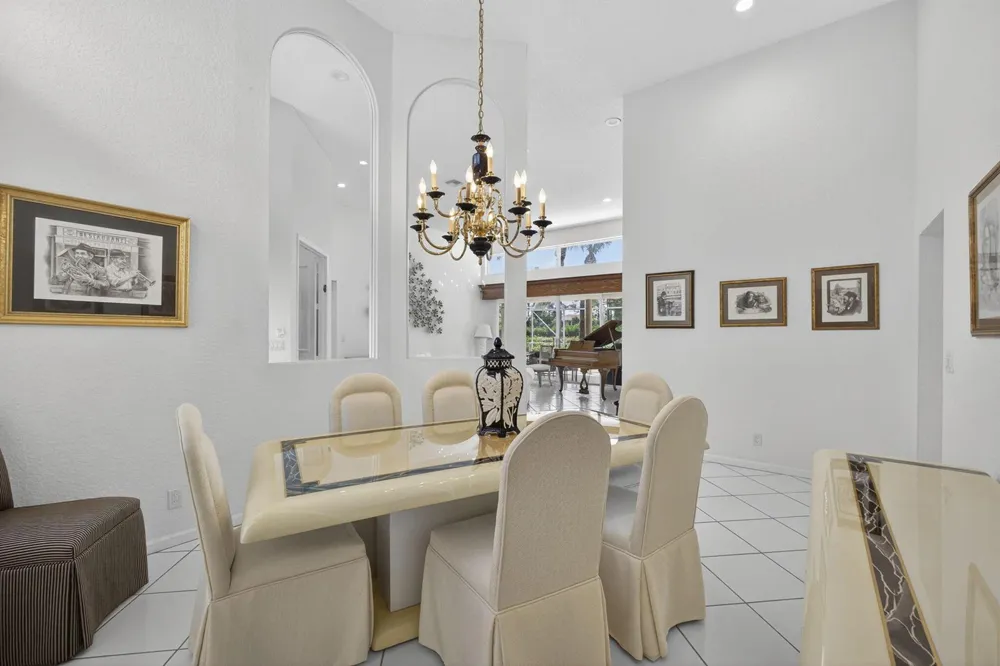 4912 Exeter Estate Lane Lake Worth, FL 33449