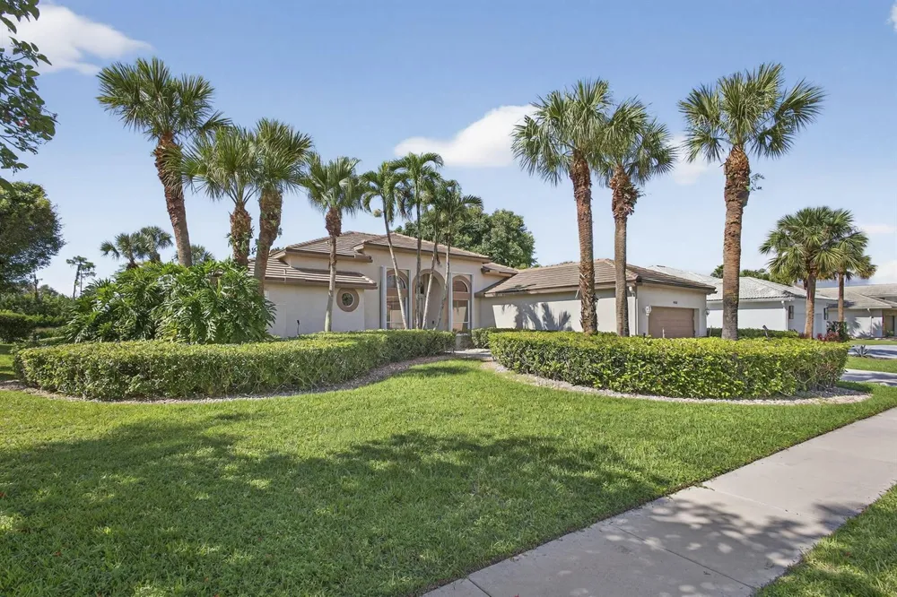 4912 Exeter Estate Lane Lake Worth, FL 33449