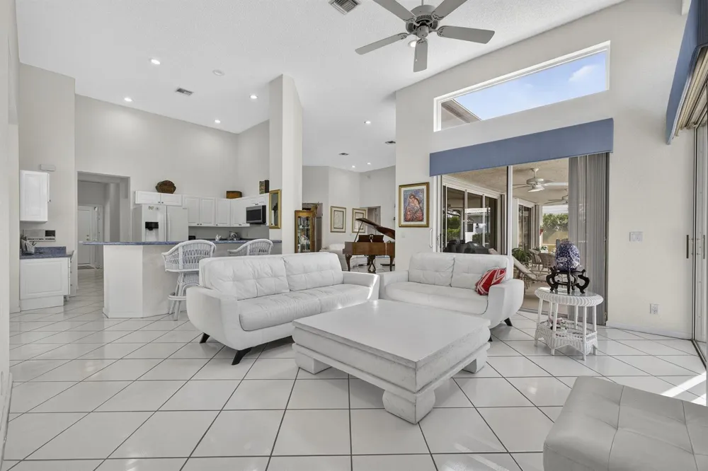 4912 Exeter Estate Lane Lake Worth, FL 33449