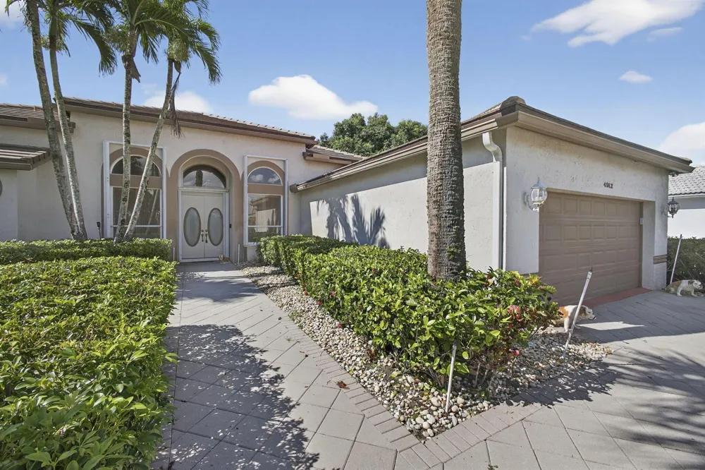 4912 Exeter Estate Lane Lake Worth, FL 33449