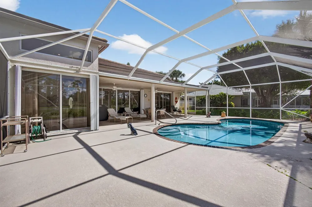 4912 Exeter Estate Lane Lake Worth, FL 33449