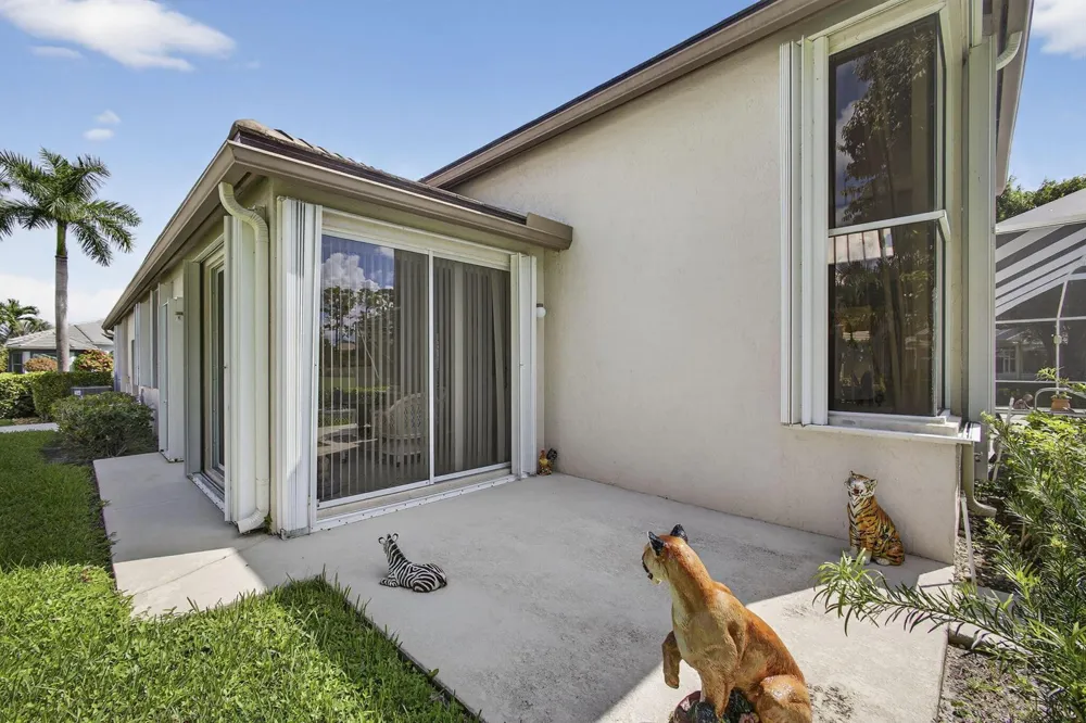 4912 Exeter Estate Lane Lake Worth, FL 33449