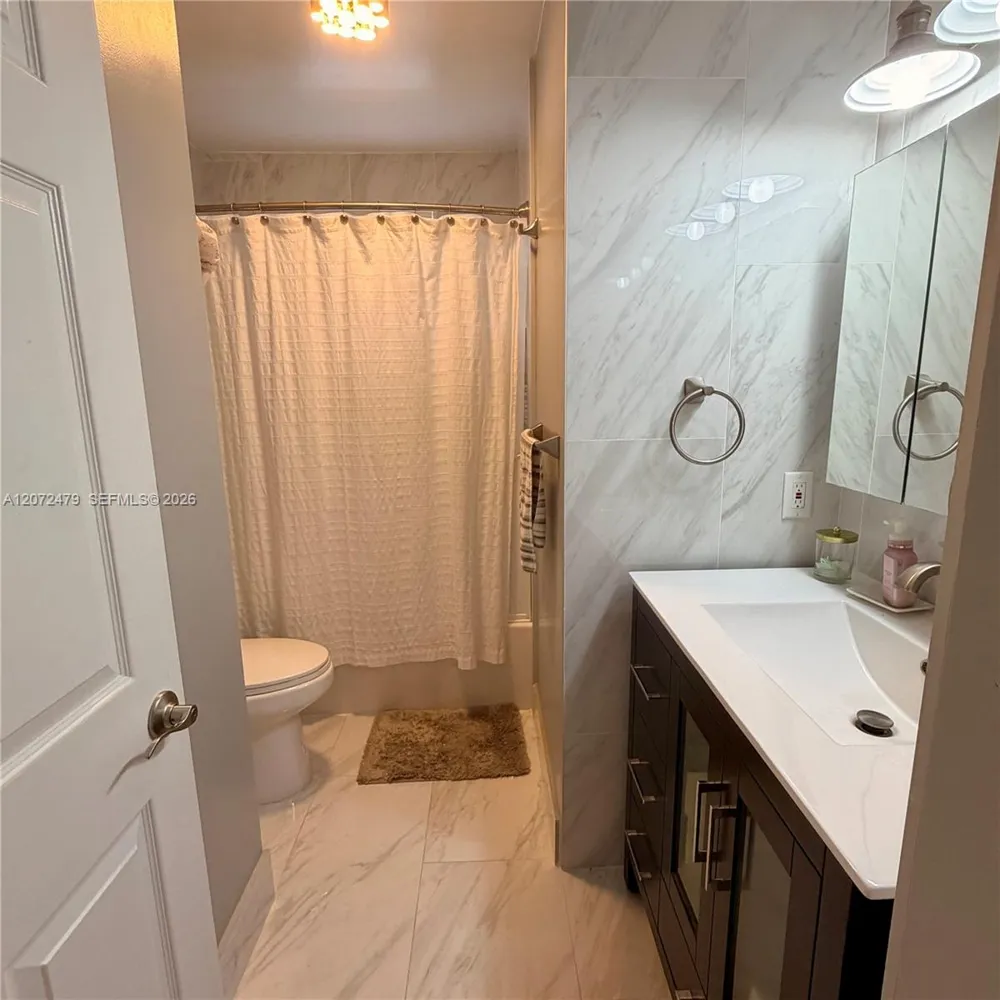 12672 NW 11th Ct Sunrise, FL 33323