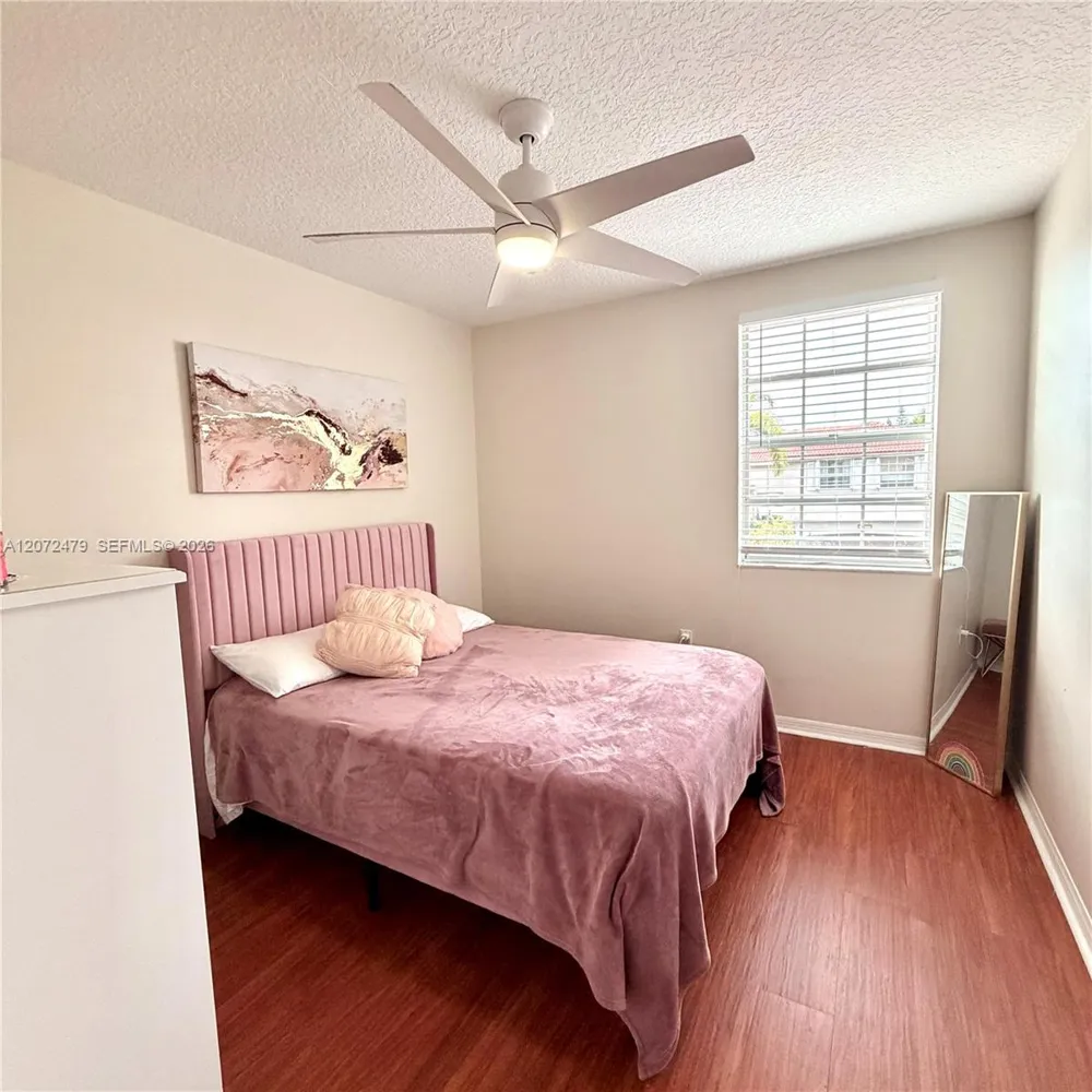 12672 NW 11th Ct Sunrise, FL 33323