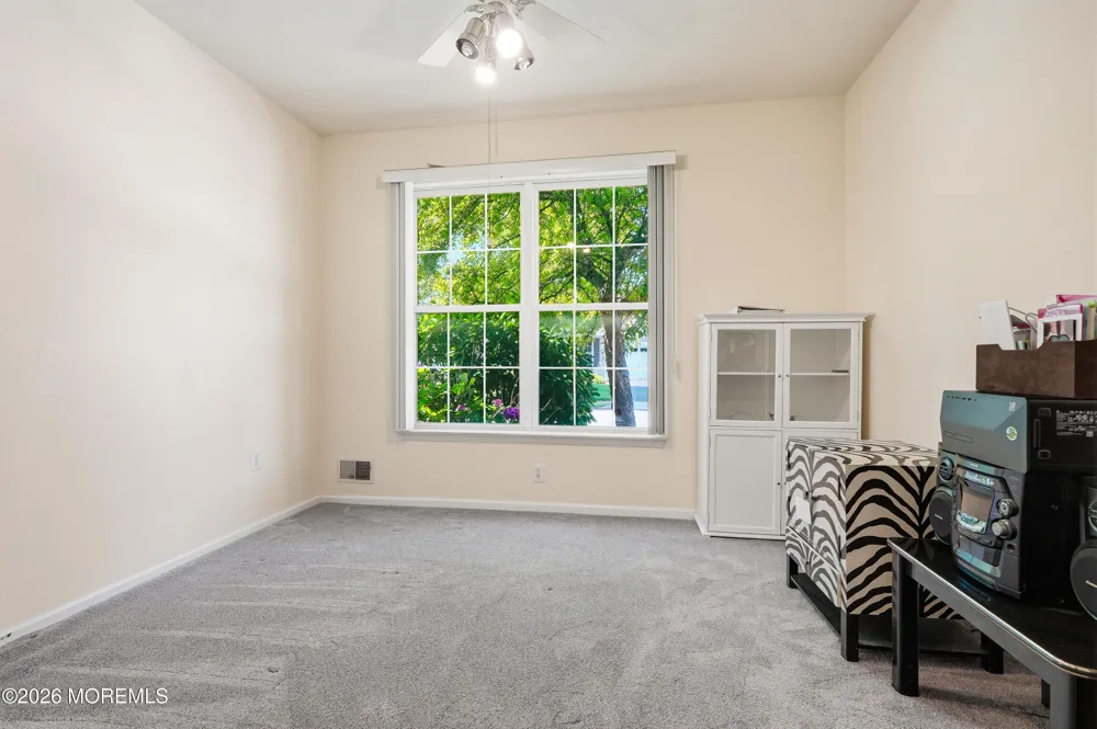 83 Jadelawns Drive Lakewood, NJ 08701