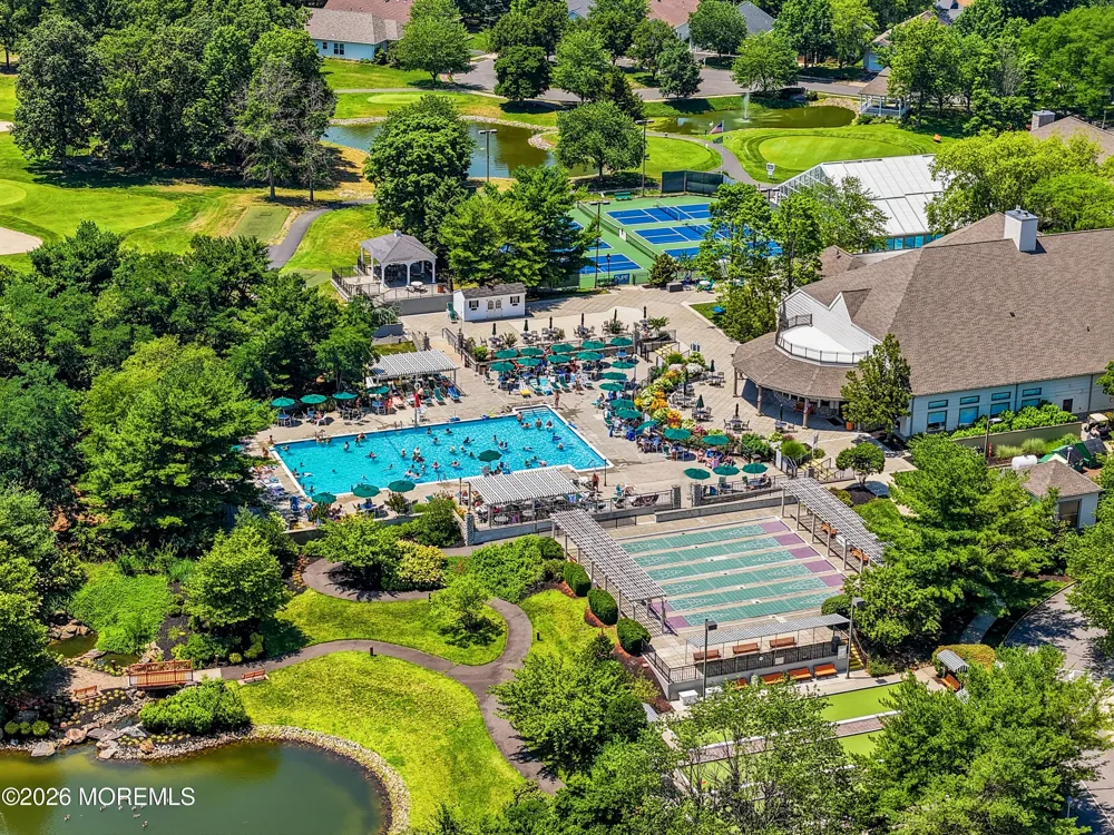 83 Jadelawns Drive Lakewood, NJ 08701
