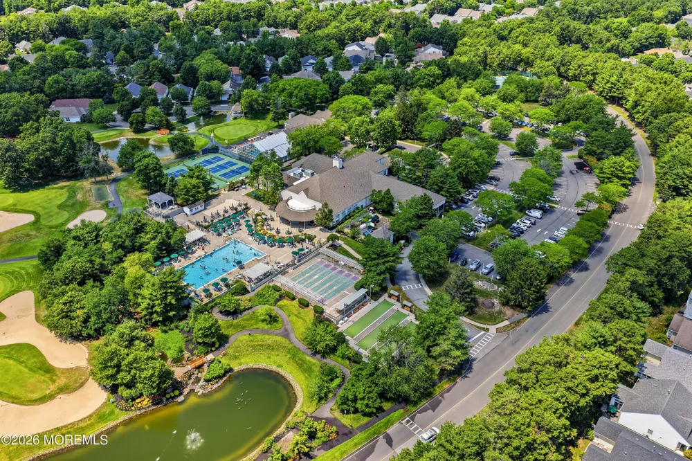 83 Jadelawns Drive Lakewood, NJ 08701