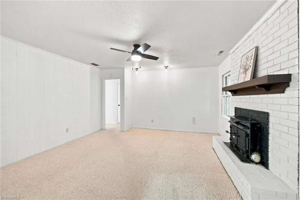 1045 S Magnolia Street Mooresville, NC 28115