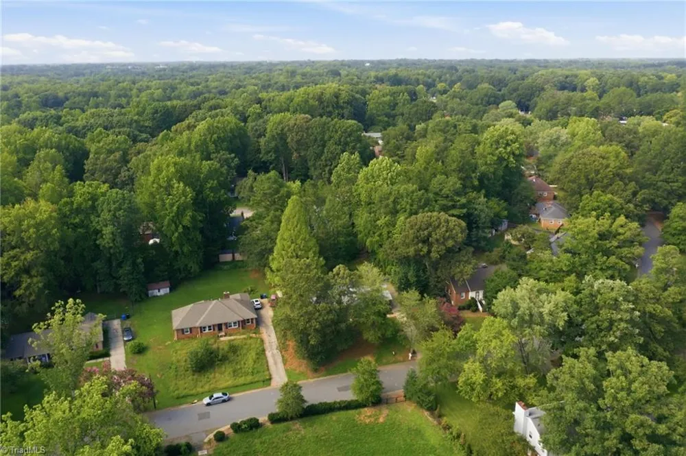 1045 S Magnolia Street Mooresville, NC 28115