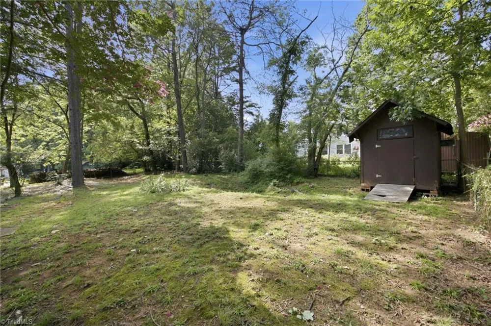 1045 S Magnolia Street Mooresville, NC 28115