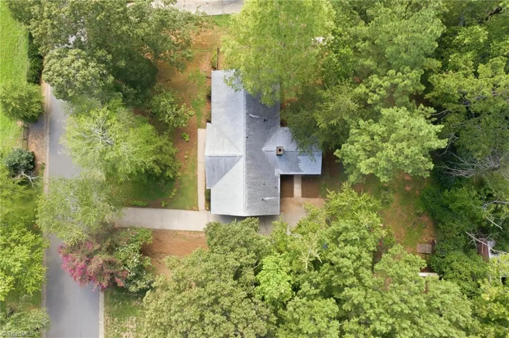 1045 S Magnolia Street Mooresville, NC 28115