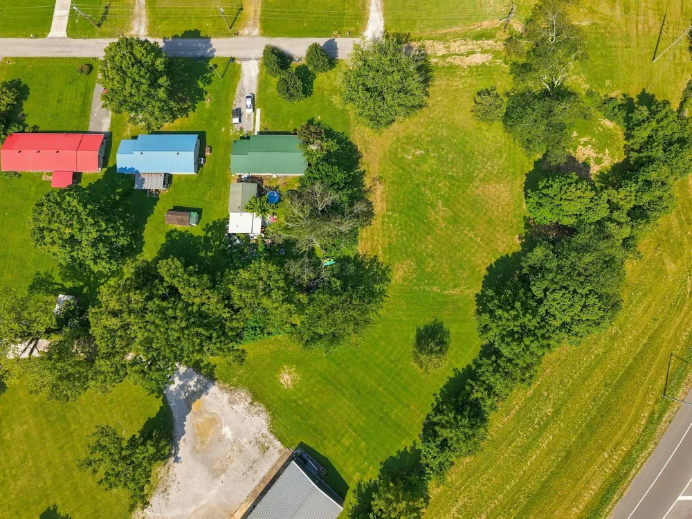 110 Lavergne St Manchester, TN 37355