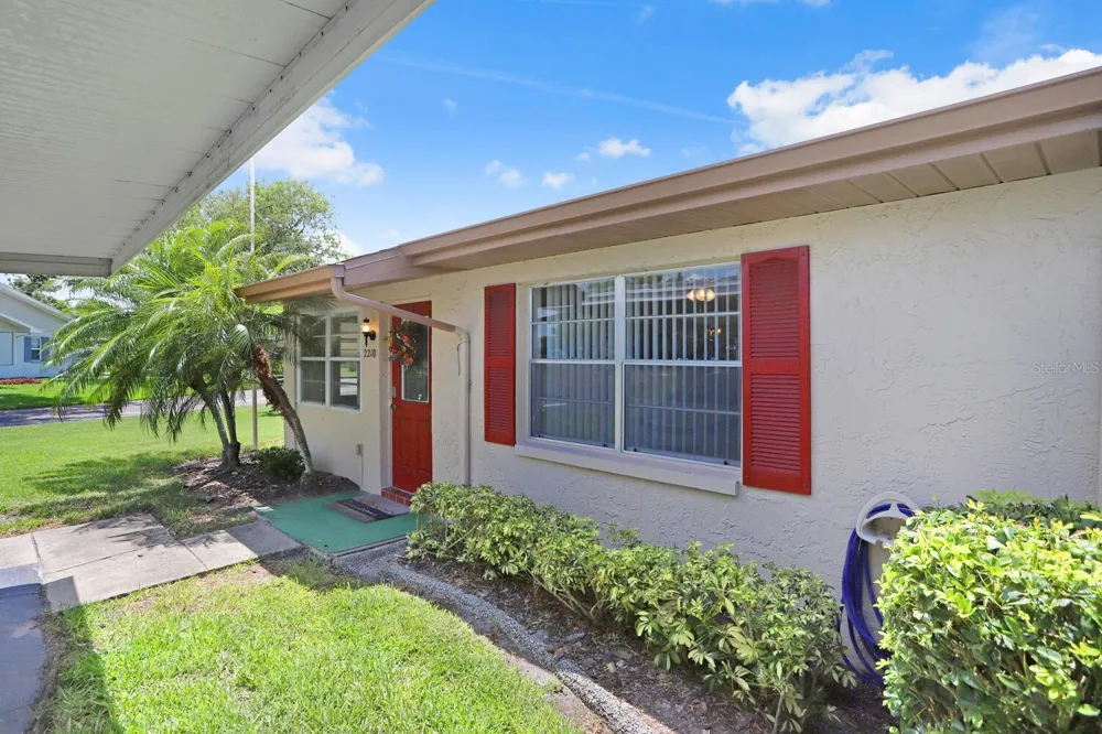 2210 GREENHAVEN DRIVE #375 Sun City Center, FL 33573
